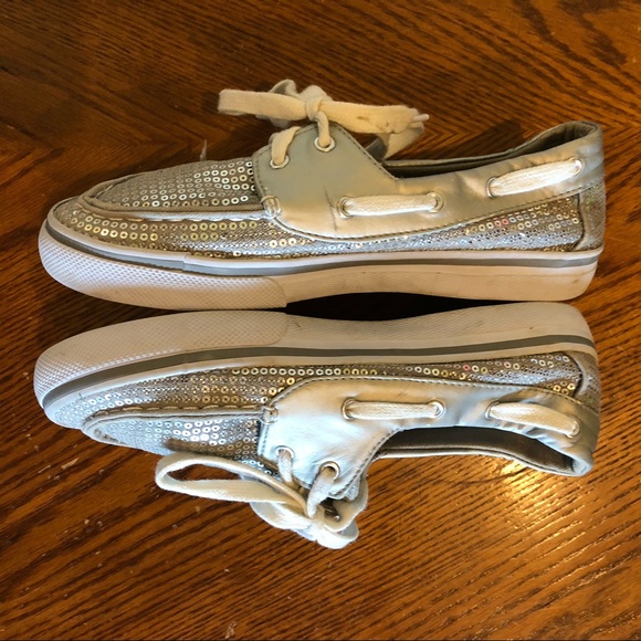 Girls Silver sequin shoes Size 4 - Picture 4 of 10